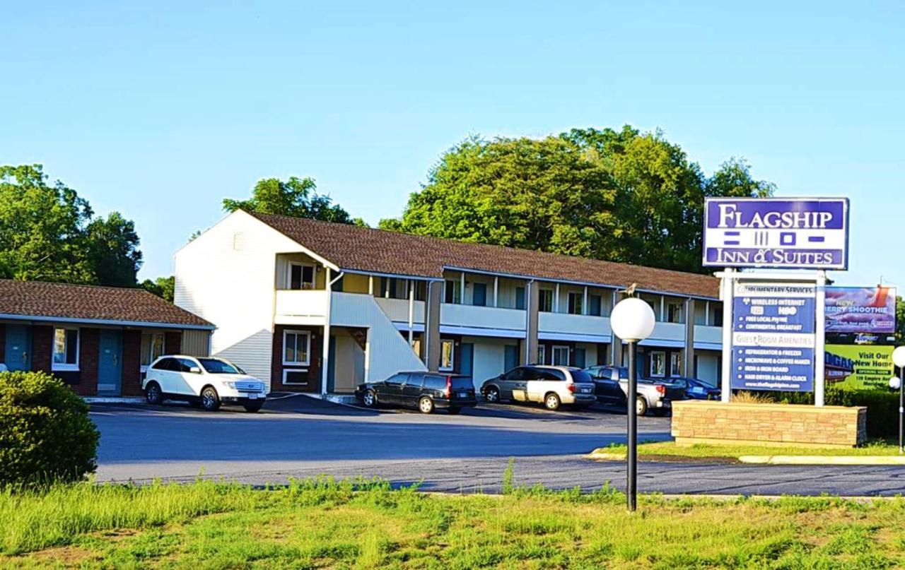 Flagship Inn & Suites Groton Exterior photo